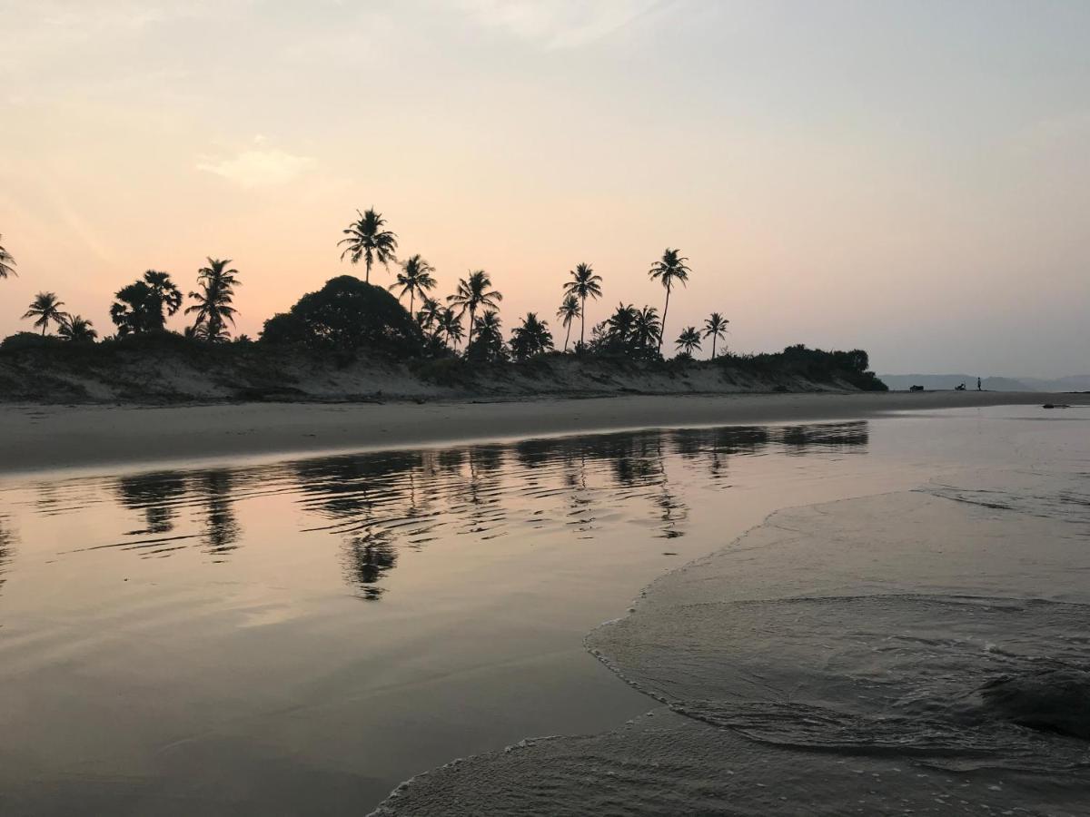 Baywoodgoa -200 Meters From Morjim Beach Esterno foto